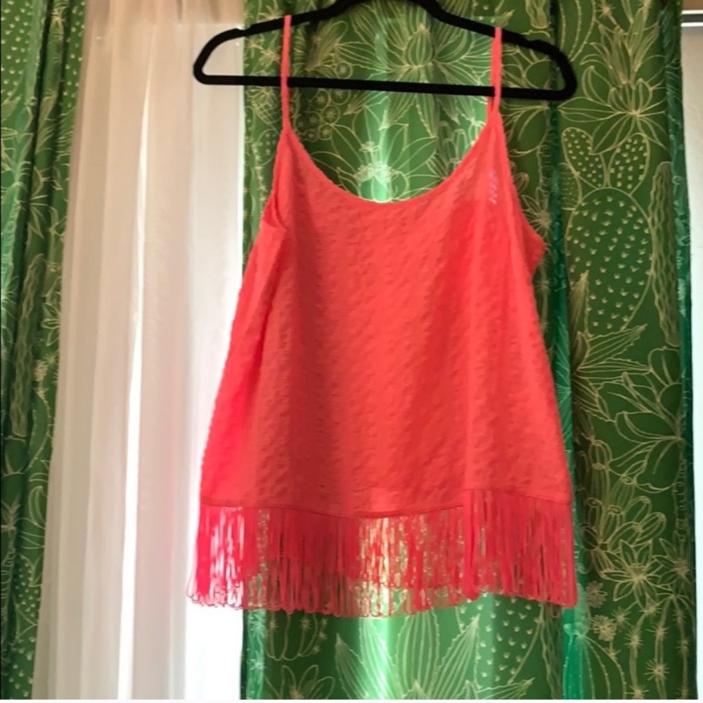 NWOT Lilly Pulitzer bright pink medium top